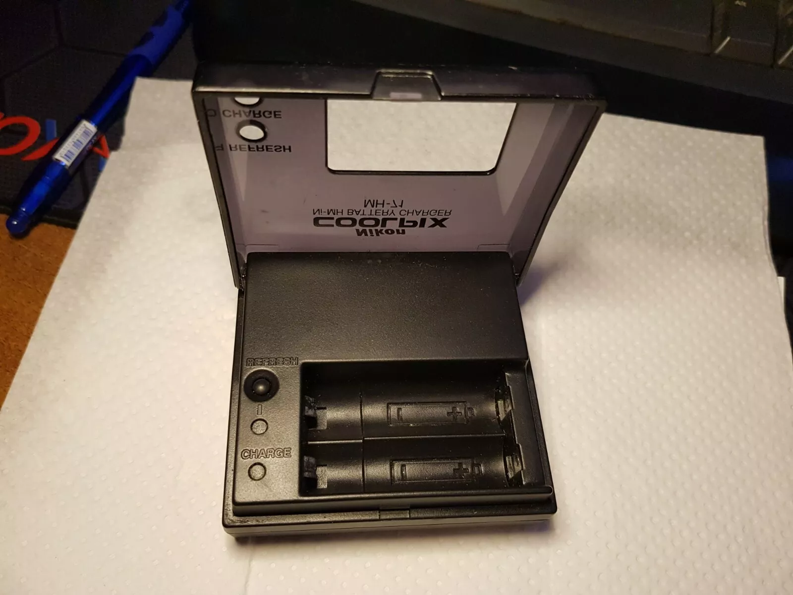 Genuine Nikon Coolpix Ni-MH Battery Charger MH-71 1.2V 1.0A X2 Japan Original + - $361.13 MXN