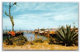 Vie of Bay and Piers Monterey California CA UNP Chrome Postcard C21 - £3.08 GBP