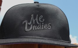 ME UNDIES Script Embroidered Logo Black With Purple Accents Snapback Hat Cap - £7.06 GBP