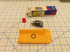 GM 17113197 Fuel Injector 217-302 General Motors - $54.99