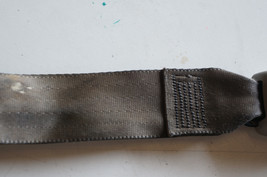 2007-2008 INFINITI G35 SEDAN REAR CENTER SEAT BELT BUCKLE SEATBELT 1729 image 4