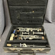 Vito 7214 by LeBlanc Student Clarinet Kenosha Wisconsin With Hard Case - $78.21