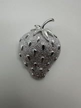Vintage Sarah Coventry Silver Tone Strawberry Fruit Brooch - £23.53 GBP