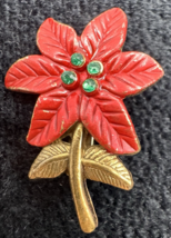 Vintage Poinsettia Brooch Red Enamel Green Rhinestone Gold Tone Christma... - $14.84