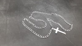 Men/women silver color stainless stee beveledl Cross pendant/ Cuban/Figaro chain - £15.12 GBP