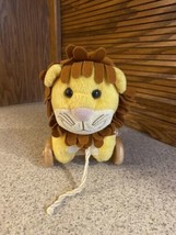 Vintage Luv ‘n Care Plush Pull Toy Lion with Wood Wheels 2002 7” Long 6.... - £15.93 GBP