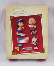 VINTAGE 2004 Hallmark Peanuts Games Christmas Ornament Set Charlie Brown Snoopy - £11.83 GBP