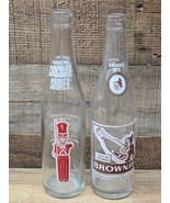 Vintage Pair Of CHOCOLATE SOLDIER And BROWNIE Milk Bottles - Great Condi... - $517.04 MXN