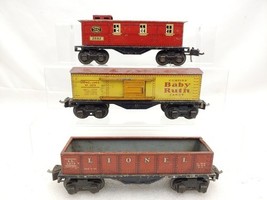 3 Lionel Trains Prewar O Gauge Tinplate Freight Cars Gondola, Boxcar &amp; C... - $370.68 MXN