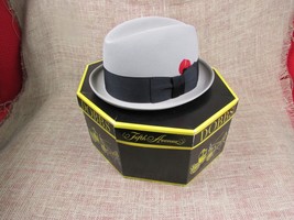 Dobbs 5th Avenue NY Fedora Hat Gray w/feather Original octagon Box  Excellent - £56.42 GBP