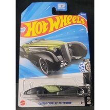 Hot Wheels Custom Cadillac Fleetwood 1:64 Diecast Green 2025 24/250 HW R... - $3.42