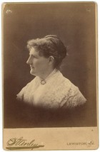 Circa 1880&#39;S Cabinet Card Woman In Lace Shawl Ivory Brooch Stanley Lewiston, Me - £7.46 GBP