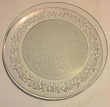 Princess House FANTASIA 13&quot; Torte Round Platter Plate Frosted Poinsettia # 509 - £19.77 GBP