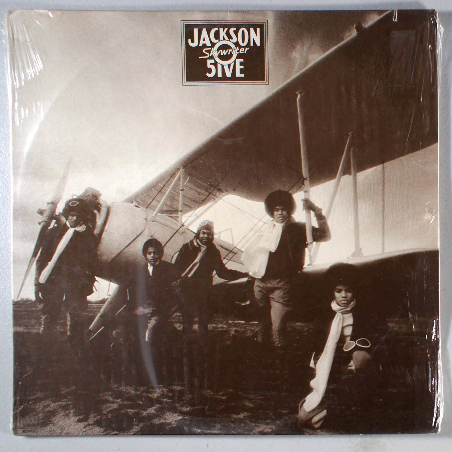 Full-size item image