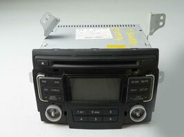 2011-2012 Hyundai Sonata Am Fm Radio Audio Cd Disc Player Receiver Wo Co... - $87.78
