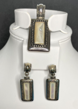 Premier Designs Jewelry Mother of Pearl Earrings and Pendant Set New SKU PD20 - £30.67 GBP