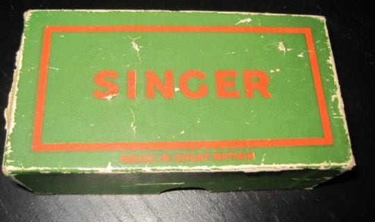 Vintage SINGER Sewing Machine PARTS in Antique Cardboard Box - $24.99