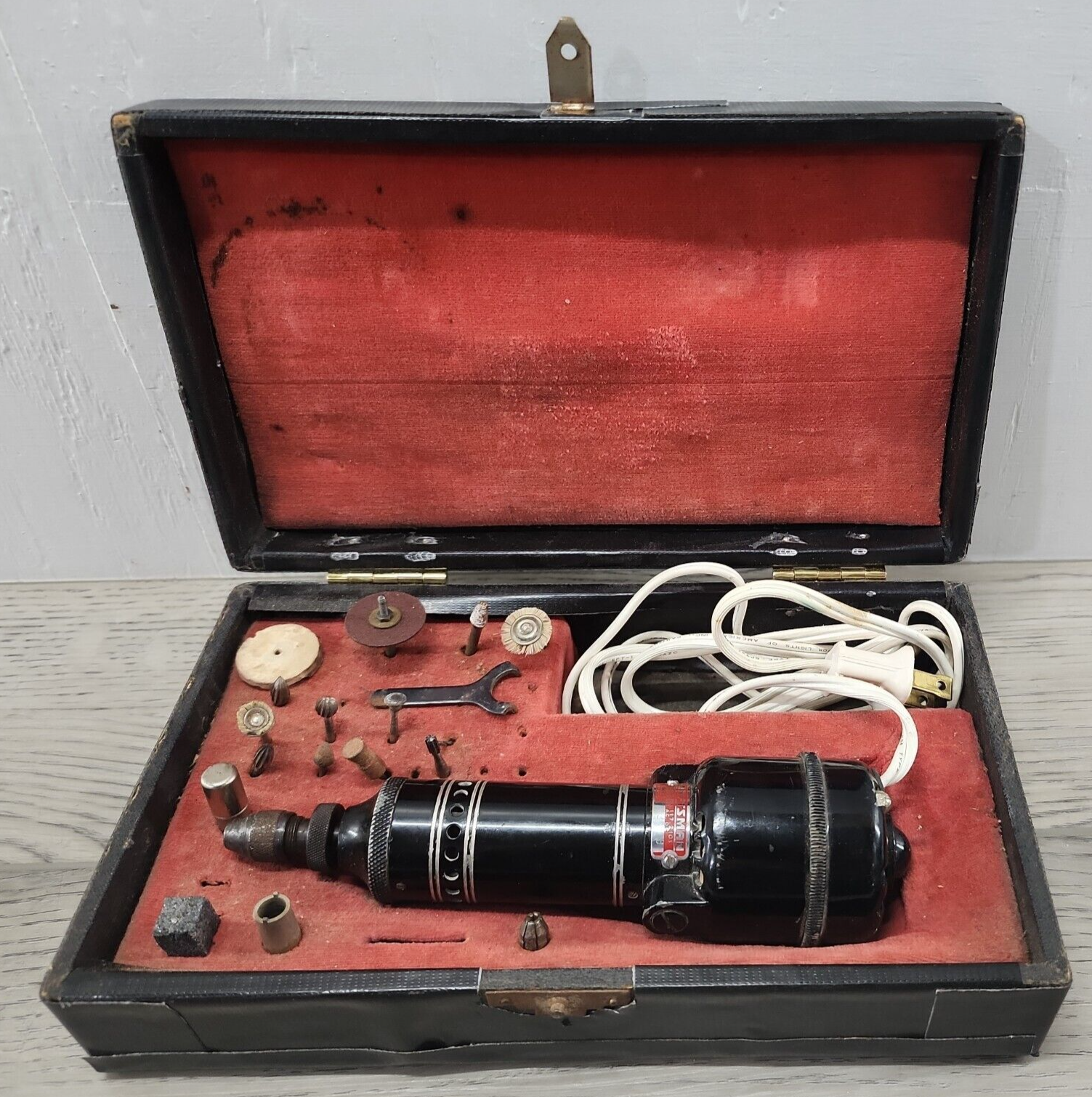 Vintage Craftsman Single Speed Rotary Tool 117.2101 w/ Accessories - $29.02
