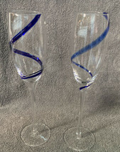 Pair Swirline Pier 1 Champagne Flutes Discontinued Cobalt Blue Swirl Glass - £31.97 GBP