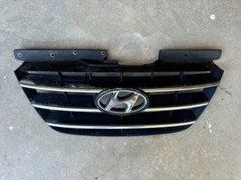 2009 2010 Hyundai Sonata Front Upper Grill Grille Oem Used - £59.82 GBP