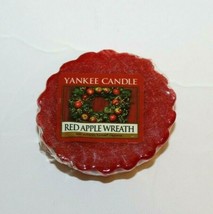 New Yankee Candle Red Apple Wreath .8 oz Scented Red Wax Tart Melt Sealed - £4.69 GBP