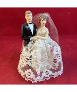 Vintage BRIDE In FLARED LACE DRESS GROOM Plastic WEDDING CAKE TOPPER - 1... - $474.98 MXN