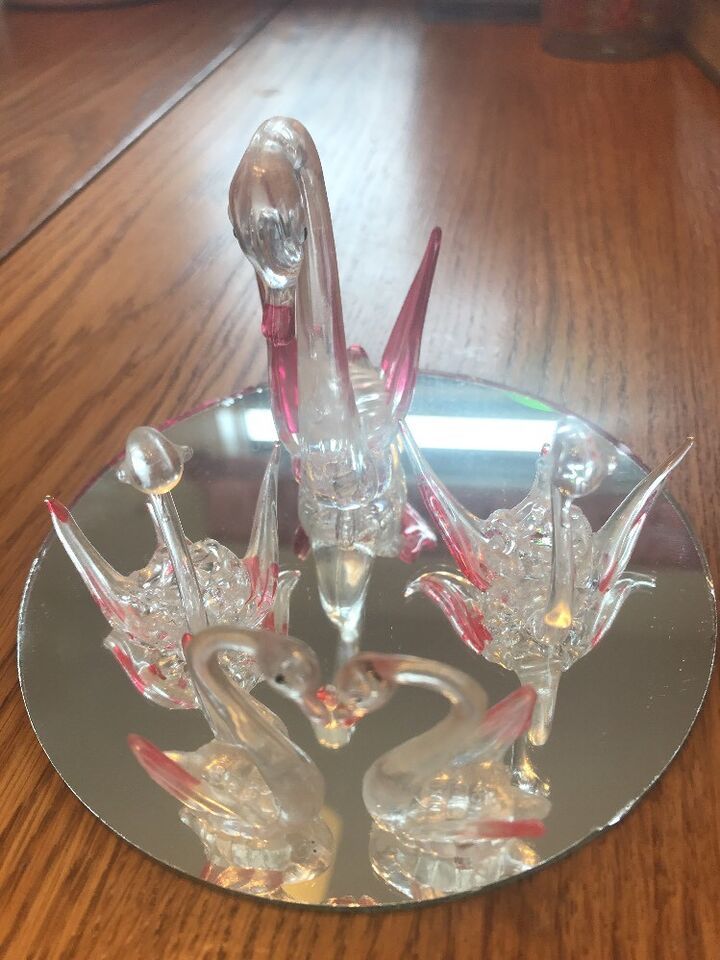 Beautiful 5 Glass Faceted Swan Figurine With Mirror seat Ships N 24h - $31.96