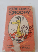 Vintage Here Comes Snoopy Peanuts Comic Collection Paperback Vol. 1 Rare 1958 - £4.74 GBP