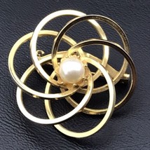 Gold Tone Simulated Pearl Vintage Pin Brooch - $9.89