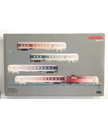 Marklin Märklin 2662 Digital Train Set E111 and 4 Passenger Cars - FREE ... - $331.55