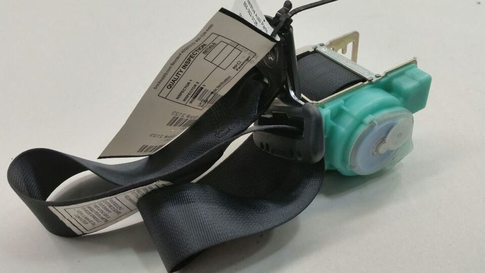 2006 Nissan Maxima Seat Belt Strap Retractor Center Middle Rear Back 200... - $23.96