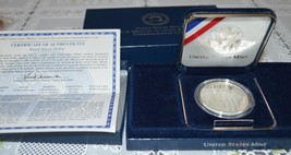 2002 US Military Academy Bicentennial Commemorative Proof Silver $1 Coin - £27.97 GBP