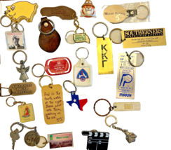 Keychain Lot of 21 Various Texas Travel Advertising Sports 1980s Vintage - $17.63