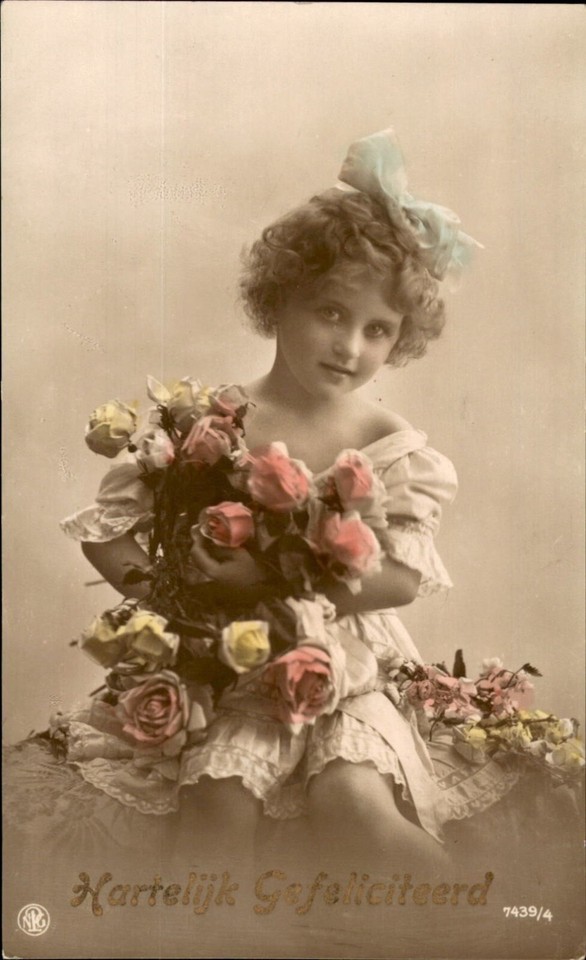 Girl, flowers, vintage, Art Deco postcard Gifts Tinted, 1923 Circa, Vintage - $4.95