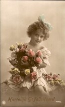 Girl, flowers, vintage, Art Deco postcard Gifts Tinted, 1923 Circa, Vintage - $94.23 MXN