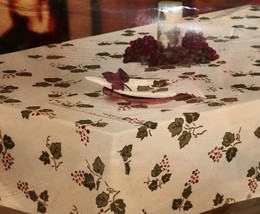 Home For The Holidays 52&quot; x 70&quot; Oblong Sonoma Table Cloth - Grapes &amp; Leaves NEW - £11.81 GBP