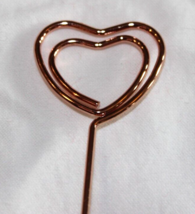 28 LOT ROSE GOLD HEART METAL WIRE DINNER NAME CARD PLACEMENT HOLDERS 3-1/4” - £11.79 GBP