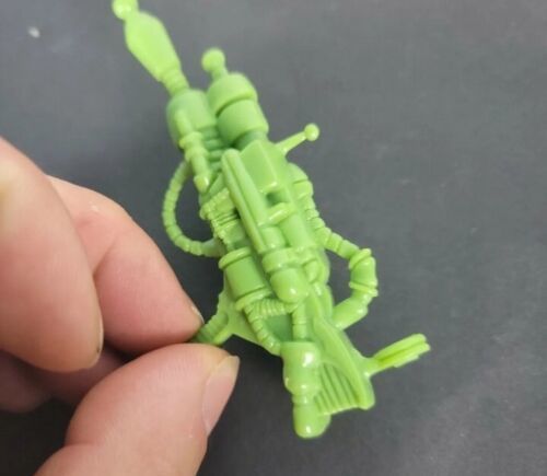 Vintage Earthworm Jim Green Gun Action Figure Accessory Part TMNT Item image 6