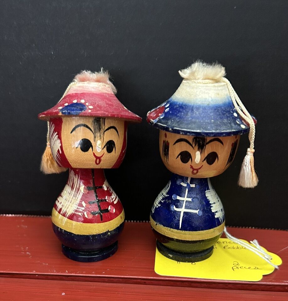 Vtg Japanese Wooden Kokeshi Nodder Bobble Head Doll Set Man &amp; Woman 6&quot; - $9.46