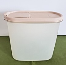Tupperware Cereal Canister Modular Mate 7 1/4 Cups Almond Flip Top Lid Vintage - £7.00 GBP