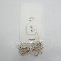 Arlo VMA5600 Solar Panel Charger - White image 5