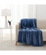 Ecothread™ Plush Heathered Soft Oversized Throw Blanket, Blue - $643.77 MXN