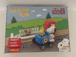 NEW Peanuts Snoopy &amp; Woodstock Mail Delivery Building Set - 82 Pieces - £22.40 GBP