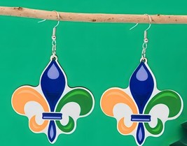 Mardi Gras Mask Earrings  Fleur De Lis Shape Earrings - £7.50 GBP