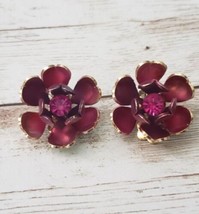 Vintage Coro Clip On Earrings Stunning Dark Pink Statement Flower 1&quot; - £14.33 GBP