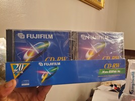 Fujifilm Lot Of 20 CD-RW 74 Min-650 MB/MO New Sealed - £43.54 GBP