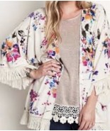 UMGEE U.S.A. Shawl Wrap Multi Floral Size L Fringe Edge lightweight comf... - $320.21 MXN