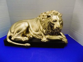 NEW Majestic Lion King Statue Figurine Wild Animal Gold Cat Leo - $65.09