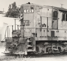 Louisville &amp; Nashville Railroad LN L&amp;N #545 GP9 Electromotive Photo Jackson TN - $9.49