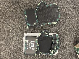 MAVA Padded Weight Lifting Gloves with Wrist Support Fingerless Black, S... - $236.09 MXN MAVA Padded Weight Lifting Gloves with Wrist Support Fingerless Black, S... - $236.09 MXN